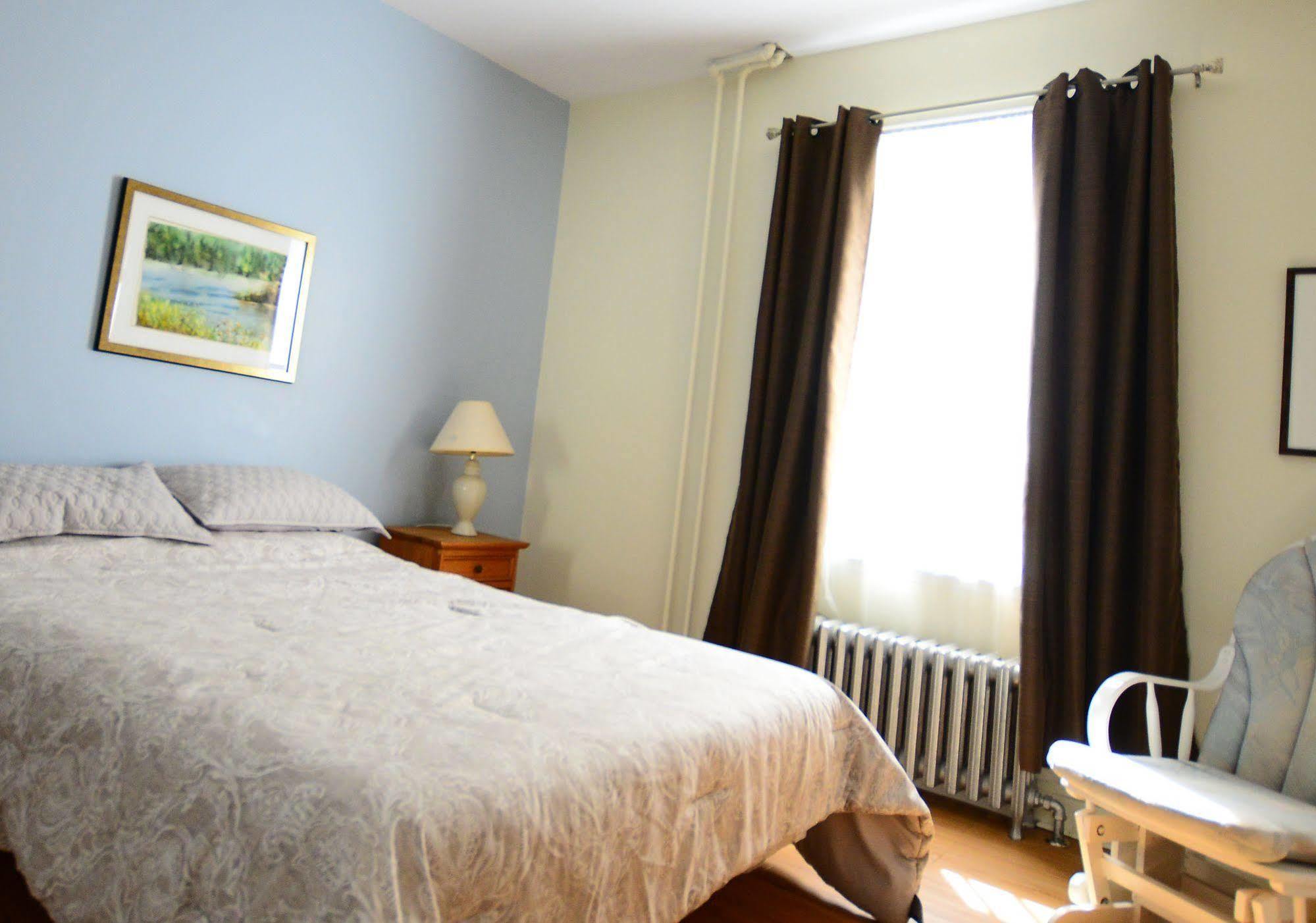 Auberge Du Presbytere De Riviere-Eternite Riviere Eternite Exteriör bild